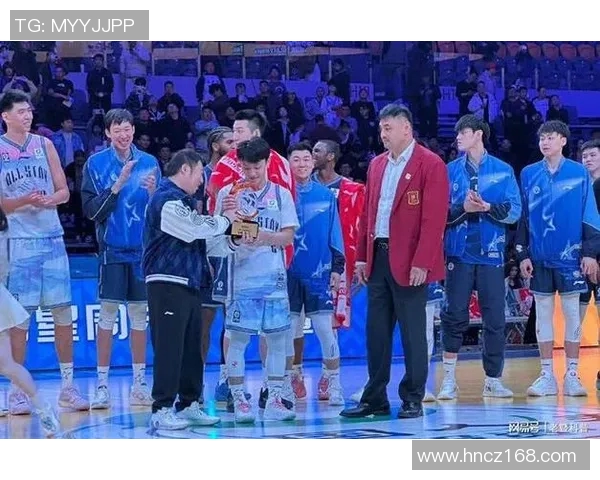 篮球全明星赛盛典即将开启球迷期待的明星对决与精彩瞬间齐聚一堂